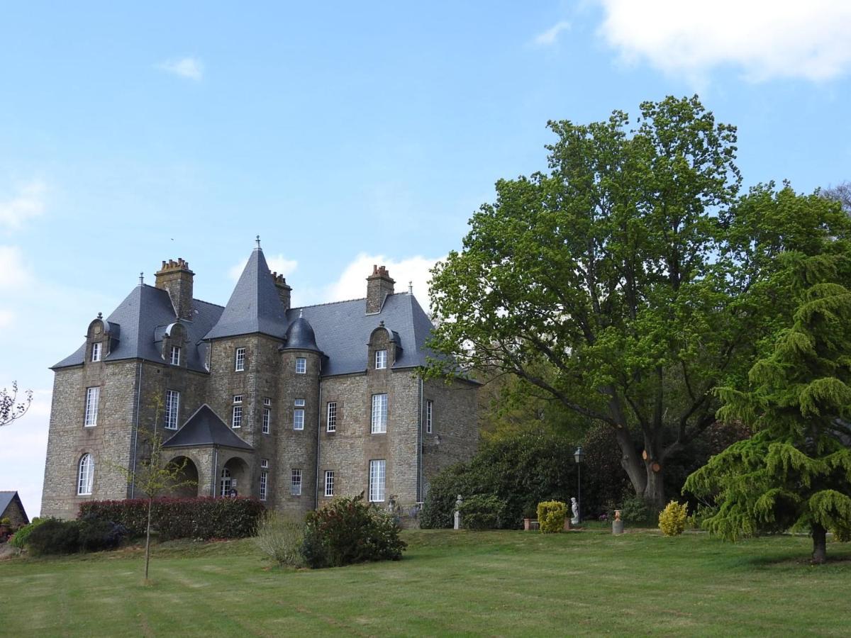 Chateau De Montbrault Fleurigné Kültér fotó