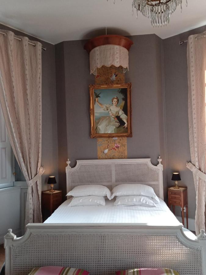 Chateau De Montbrault Fleurigné Kültér fotó