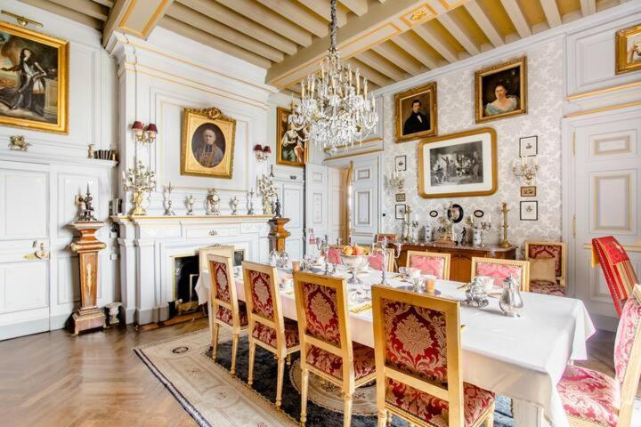 Chateau De Montbrault Fleurigné Kültér fotó